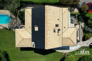 Toit en pente photovoltaïque