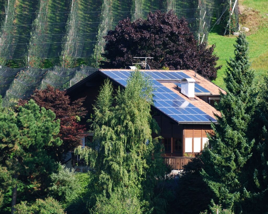 Énergie solaire à Vaud : comment éviter les pièges en 2025